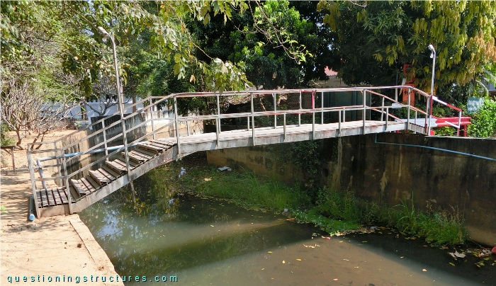 Cold formed steel pedestrian frame bridge over a canal