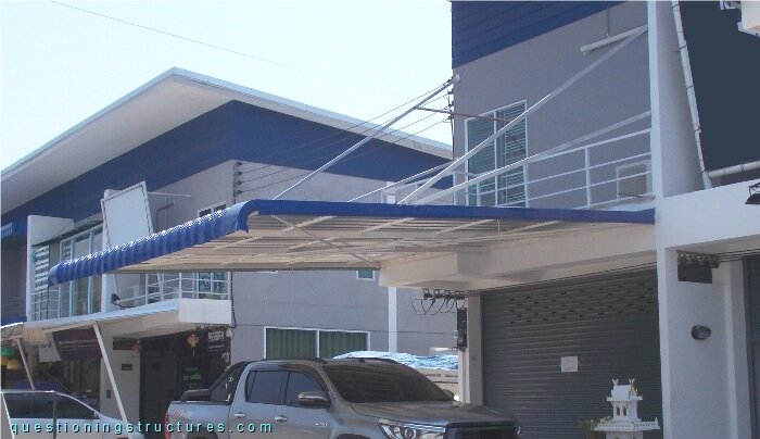 Steel canopy roof