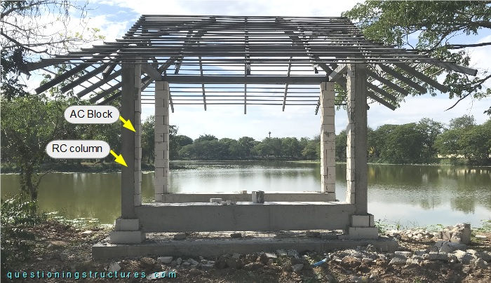 Pavilion with RC benches and steel roof structure
